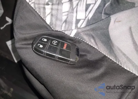 2020 Jeep Renegade High Altitude 4X4 z USA, uszkodzony, nr VIN ZACNJBB11LPL13946